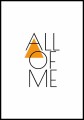 Graficzny plakat na białym tle z czarnym napisem "all of me"