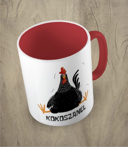 Czerwony kubek kokoszanel