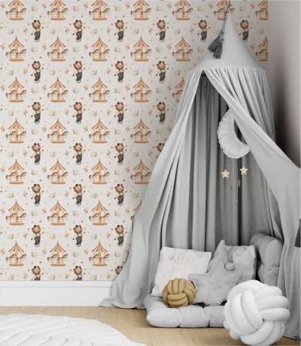 Delikatna tapeta dziecięca z motywem cyrku i uroczym niedźwiadkiem. Tapeta pięknie przyozdobi pokój chłopca