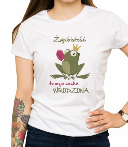 Biała koszulka żajebistość cecha wrodzona ona