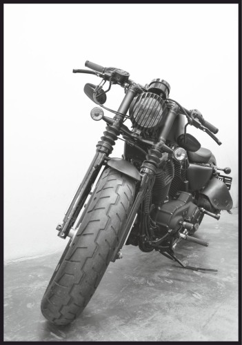 Plakat stary motocykl - czarno-biała fotografia klasycznego motoru