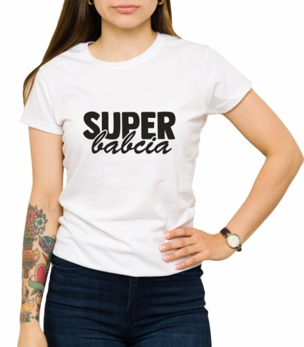 Biała koszulka z napisem na prezent dla świetnej babci