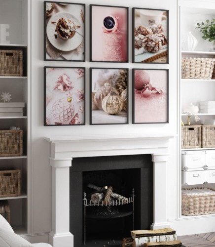 Zestaw świątecznych plakatów w delikatnym odcieniu beżu i różu. Plakaty pięknie ozdobią pomieszczenia, wprowadzając do nich ciepło