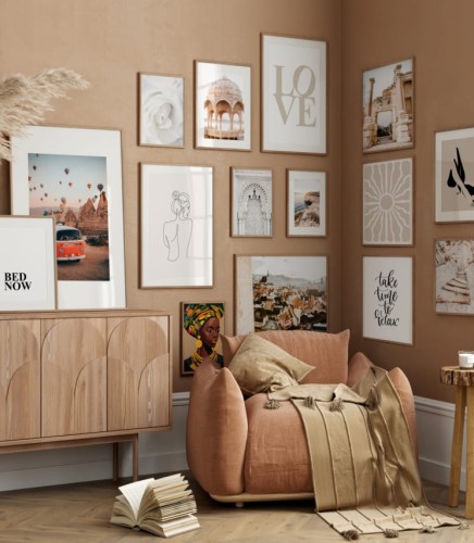 Duży zestaw 15 plakatów ściennych z delikatnymi zdjęciami i grafikami do jasnego salonu