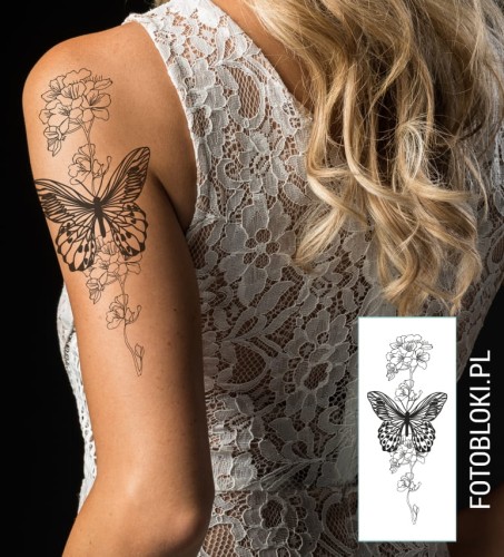 modelka z tatuażem zmywalnym motyle na gałązkach z kwiatami