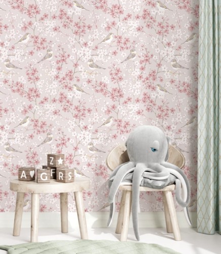 Delikatna, bardzo dziewczęca różowa tapeta w delikatne kwiatki