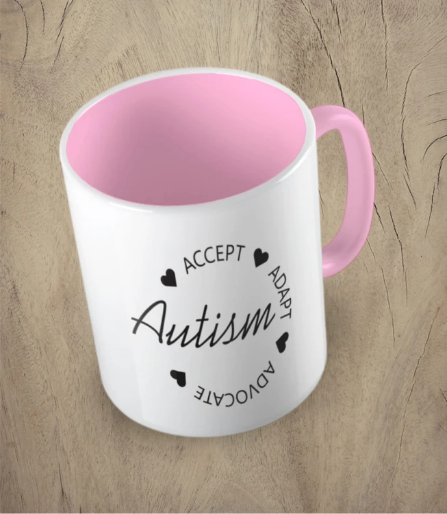 Różowy kubek autism accept adapt advocate