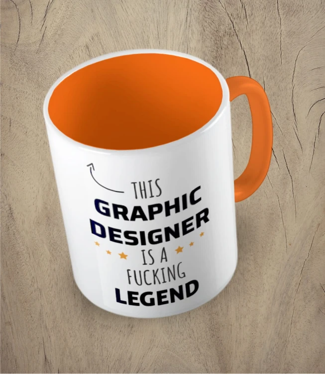 Pomarańczowy kubek this graphic designer is a legend