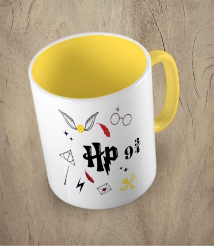 Żółty kubek Harry Potter