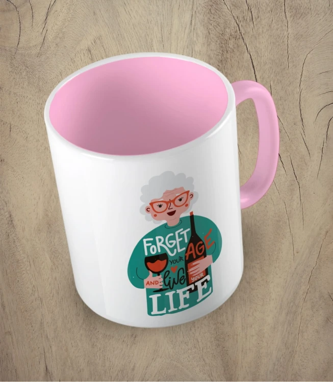 Różowy kubek forget your age grandma