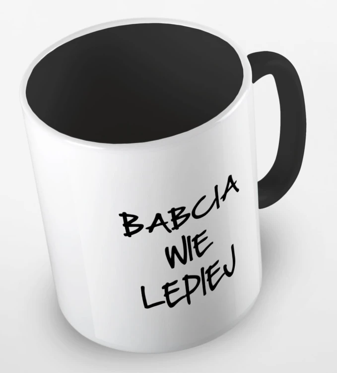 kolorowy kubek babcia wie lepiej 01 - czarny.jpg