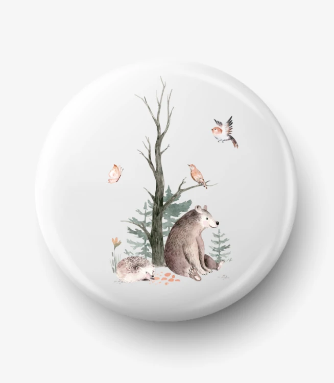 Button niedźwiadek pod drzewkiem