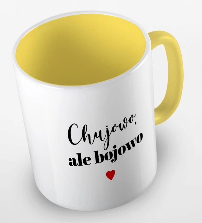 kolorowy kubek - chujowo ale bojowo - kubek żółty.jpg