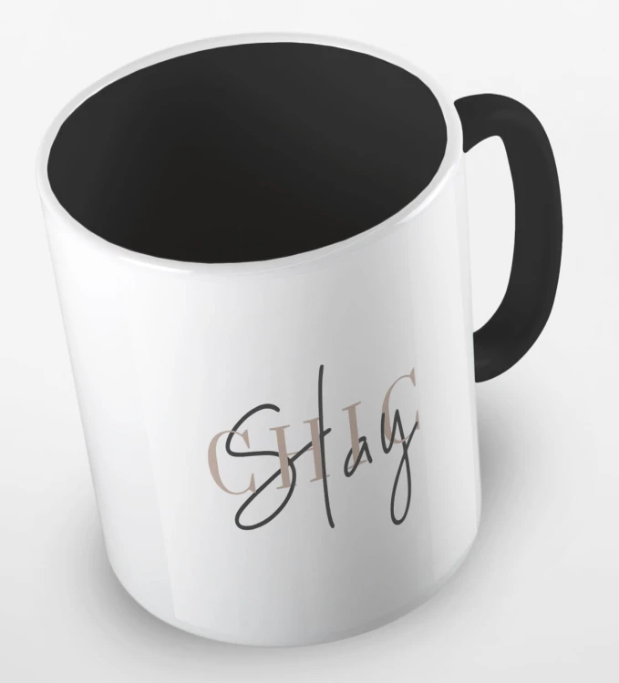 kolorowy kubek z hasłem - stay chic - kolor czarny.jpg