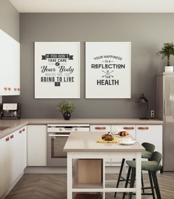 Plakat z hasłem motywacyjnym po angielsku nawiązujący do dbania o ciało. Tekst na ciemnym tle w zestawie do kuchni i jadalni.