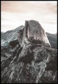 Zdjęcie charakterystycznej góry w Parku Narodowym Yosemite w stanie Kalifornia w Stanach Zjednoczonych.