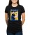 Czarny T-shirt dla niej z silnym mężczyzną