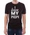 Czarny T-shirt dla niego z napisem kocham mamę.