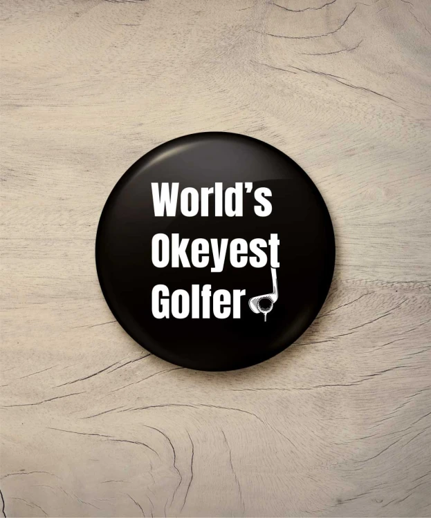 Button world's okeyest golfer - śr. 58 mm, czarny