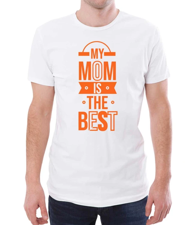 Biały męski T-shirt z napisem moja mama jest najlepsza
