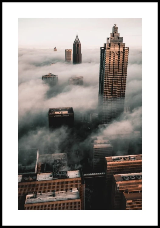 Plakat ponad niebem z białym marginesem dookoła