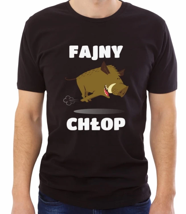 Czarna koszulka fajny chłop