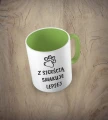Jasnozielony kubek  z sierścią smakuje lepiej