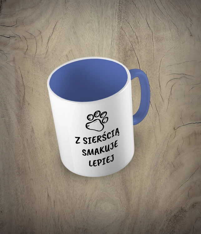 Niebieski kubek  z sierścią smakuje lepiej