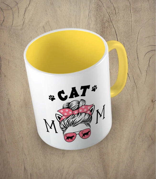 Żółty kubek cat mom