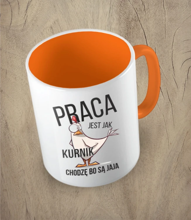 Pomarańczowy kubek praca jest jak kurnik