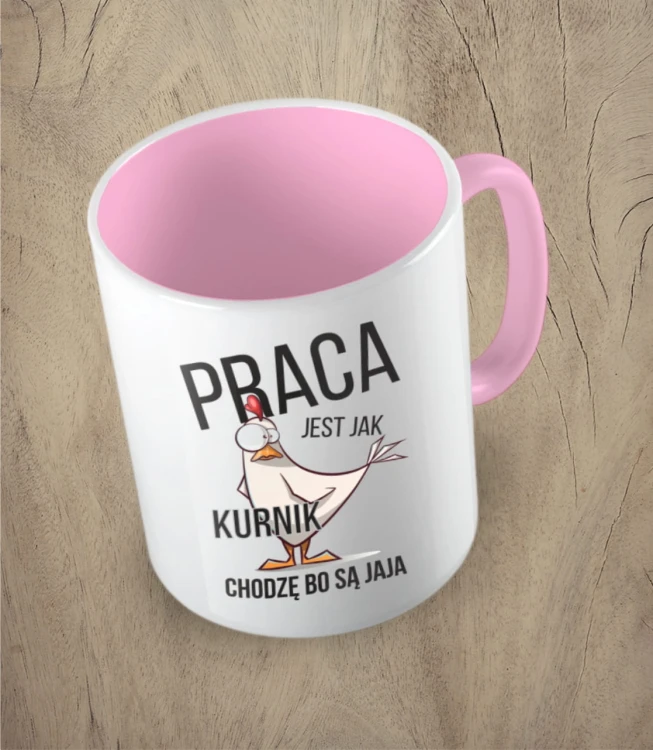 Różowy kubek praca jest jak kurnik