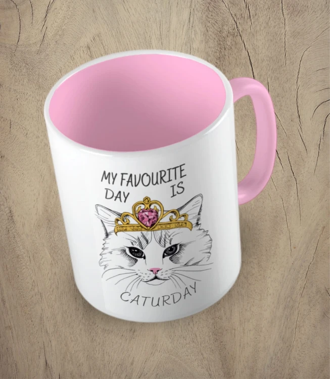 Różowy kubek my favourite day i s caturday