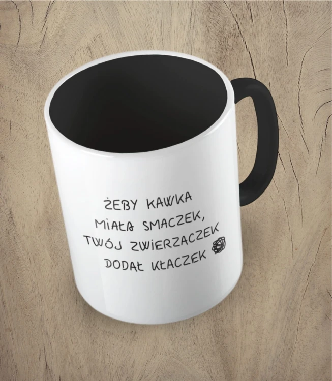 Czarny kubek żeby kawa miała smaczek