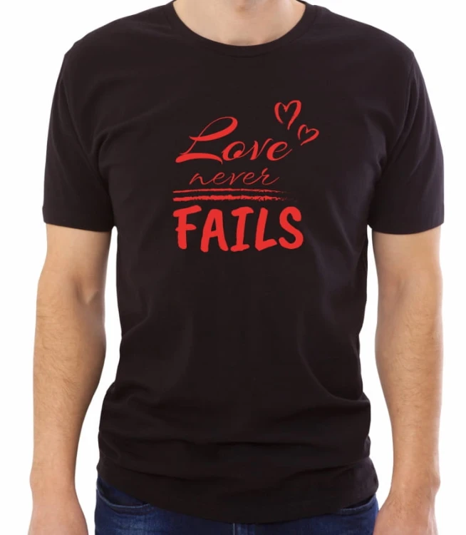 Czarna męska koszulka love never fails