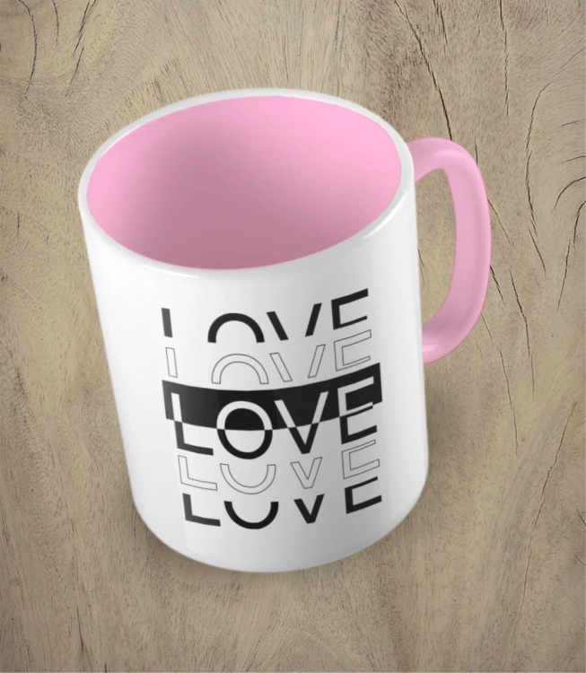 Różowy kubek love love love