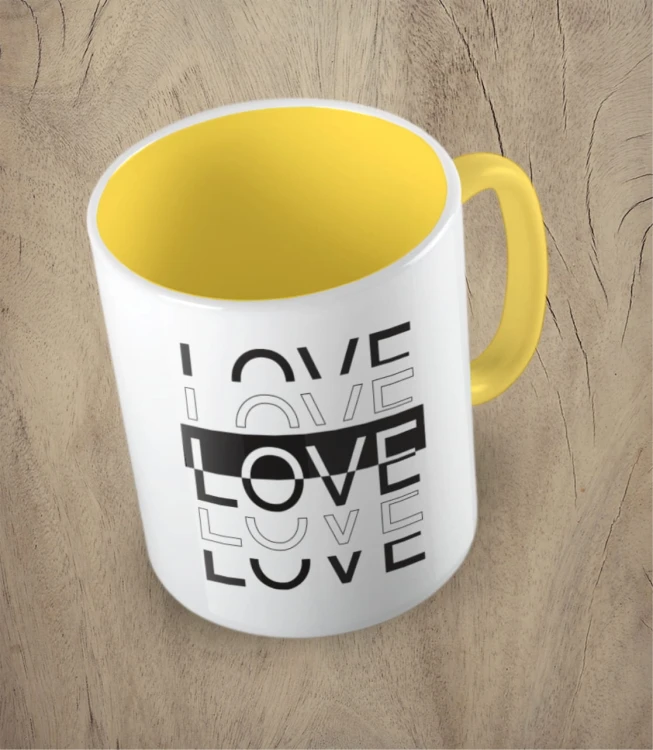 Żółty kubek love love love