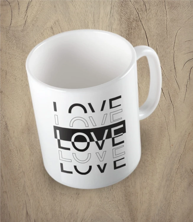 Biały kubek love love love