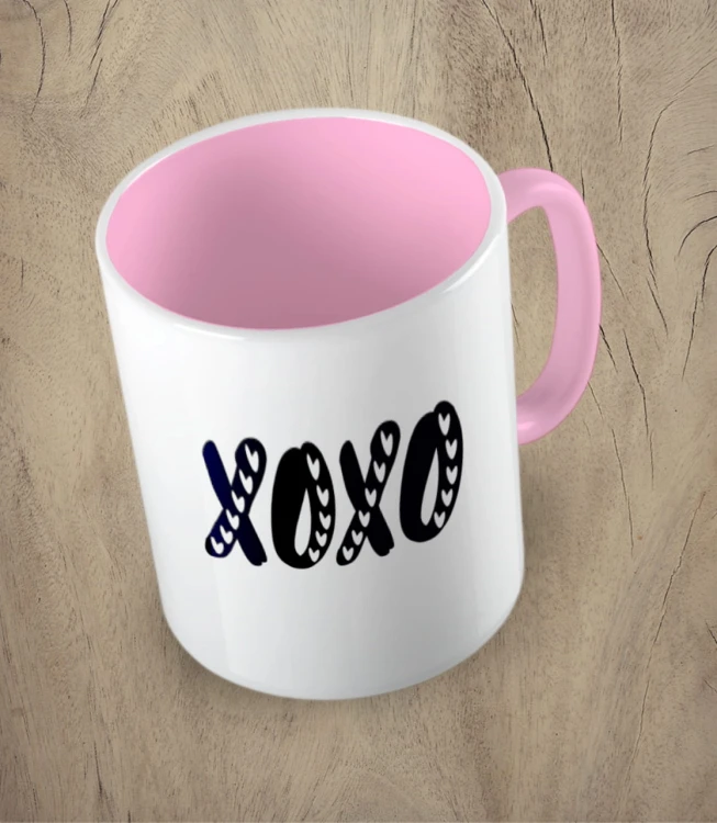 Różowy kubek xoxo 01