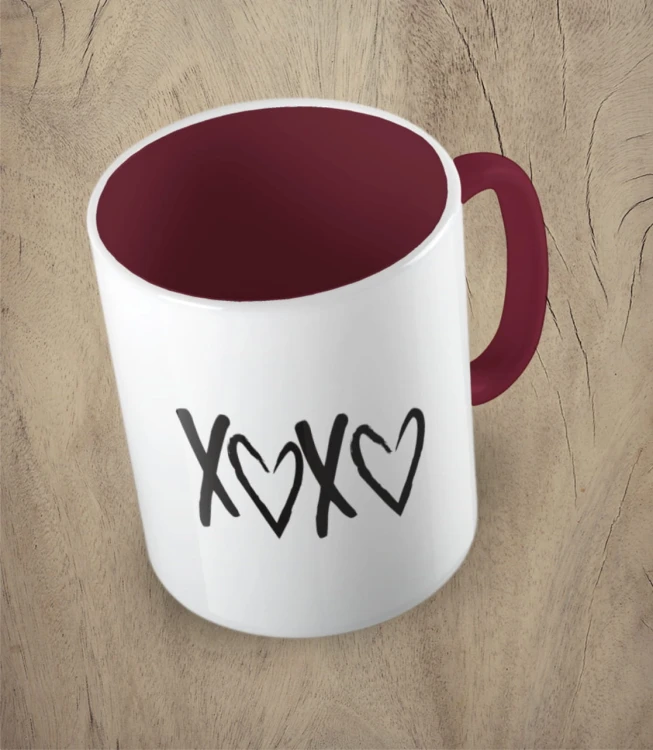 Bordowy kubek xoxo 03