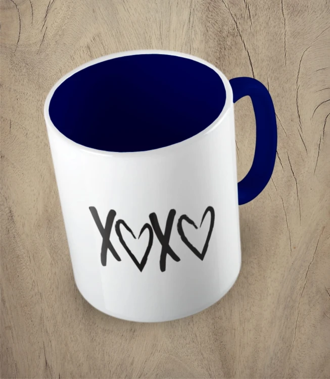 Granatowy kubek xoxo 03