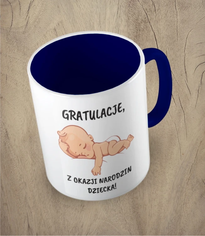 Granatowy kubek gratulacje z okazji narodzin dziecka