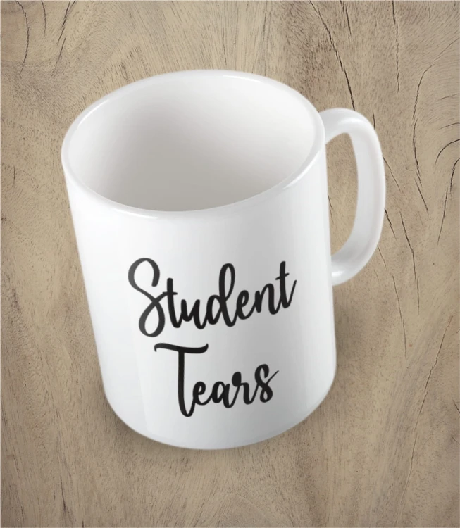 biały kubek student tears