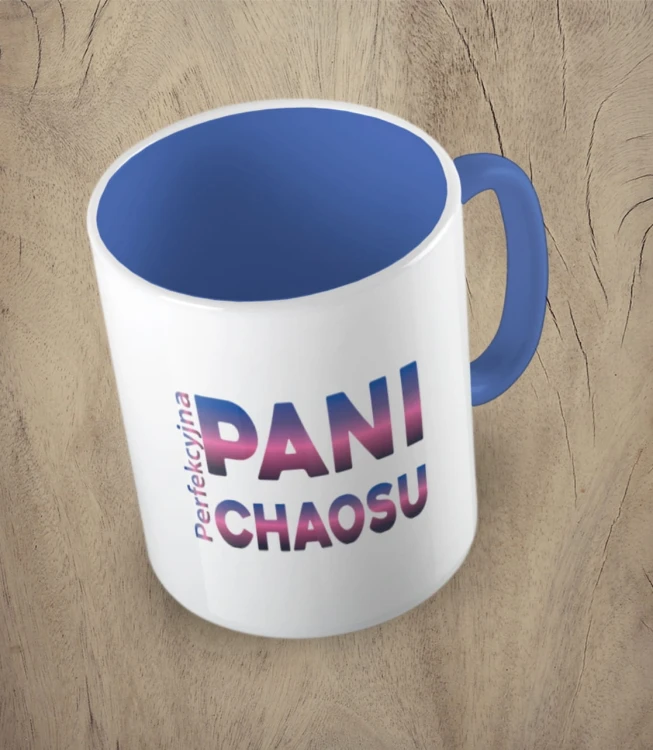 Niebieski kubek perfekcyjna pani chaosu