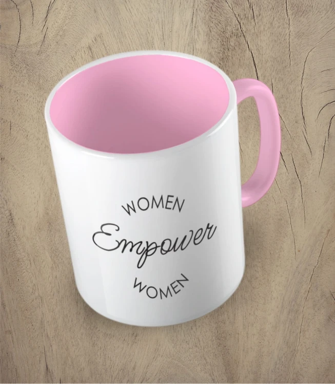 Różowy kubek women empower women